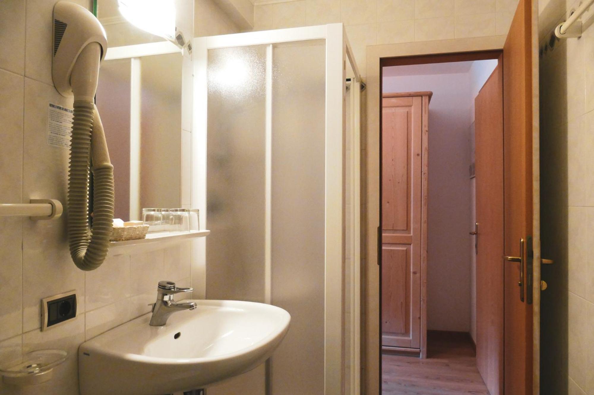 Hotel Malga Passerella Moena Eksteriør billede